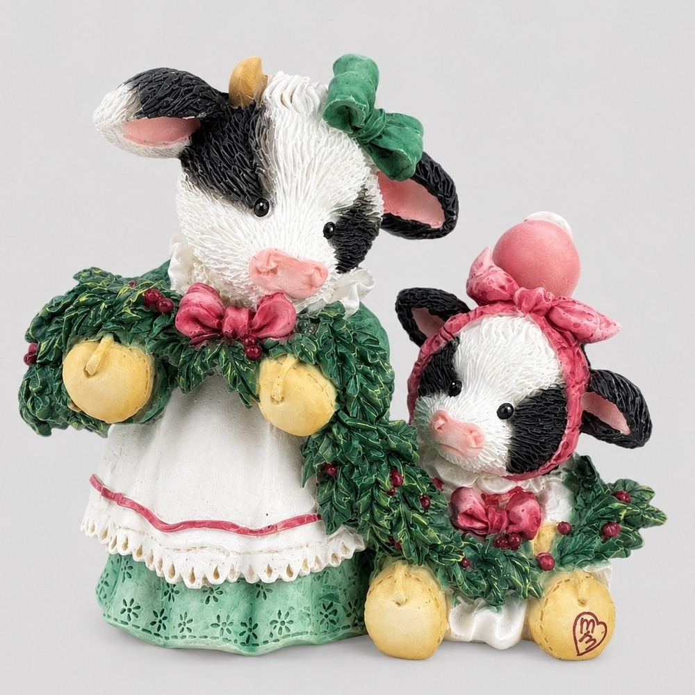 Enesco Marys Moo Moos Deck The Halls With Cows Of Holly Figurine 651710 1994